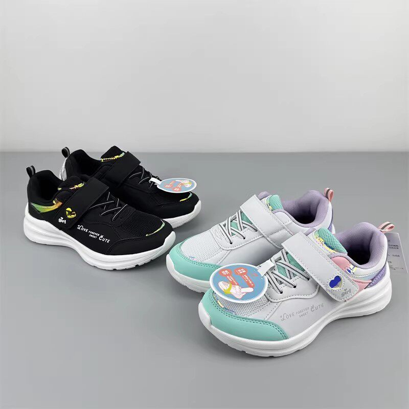 外贸原单出日本女童春秋款运动鞋宽楦轻便透气休闲鞋小学生跑步鞋