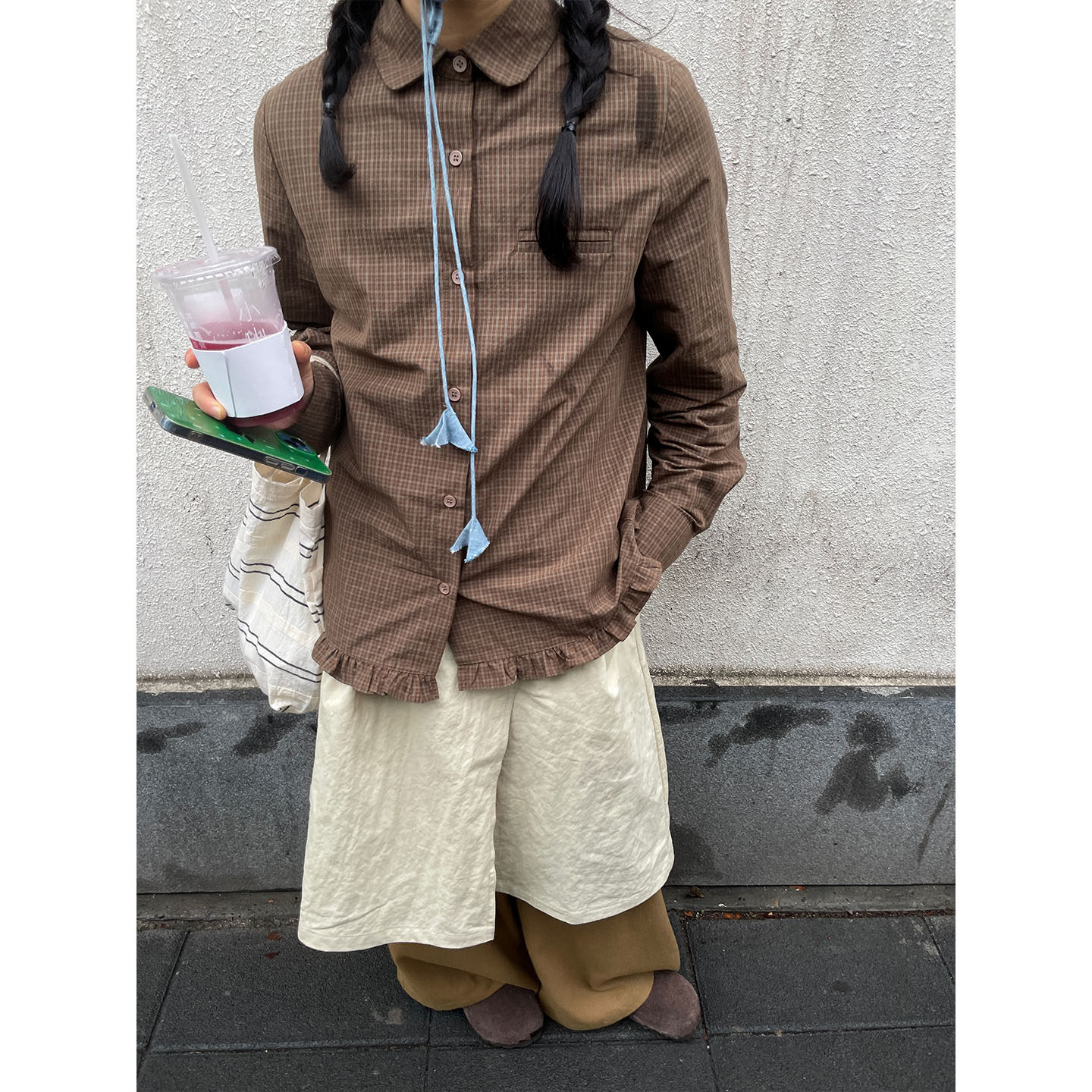 小众表妹 日系复古正肩木耳边格子长袖衬衫