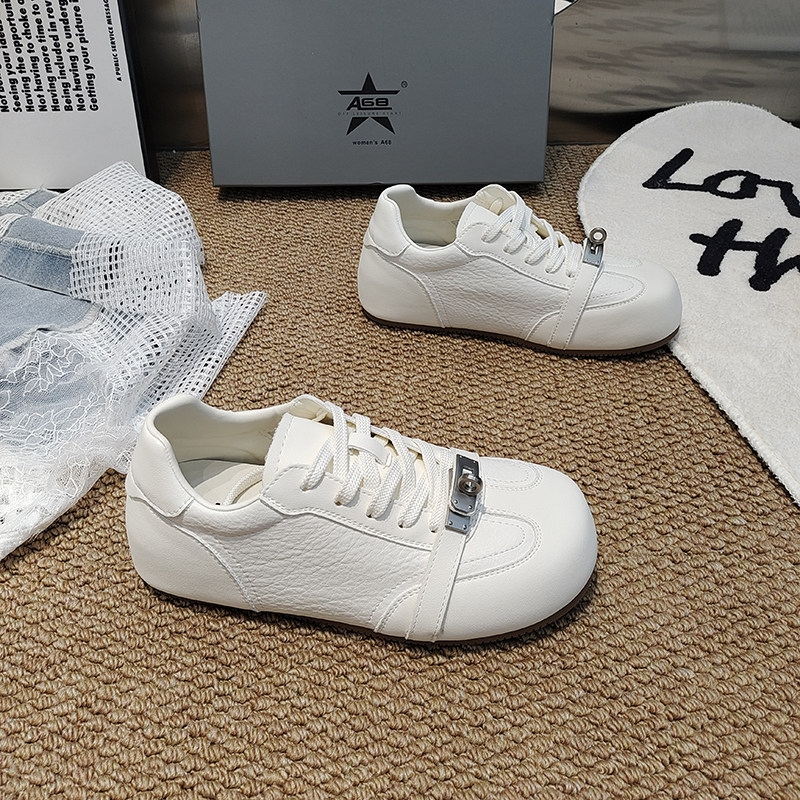 A68厚底小白鞋圆头一字带扣低帮韩版绑带德训鞋拼接百搭韩版女鞋