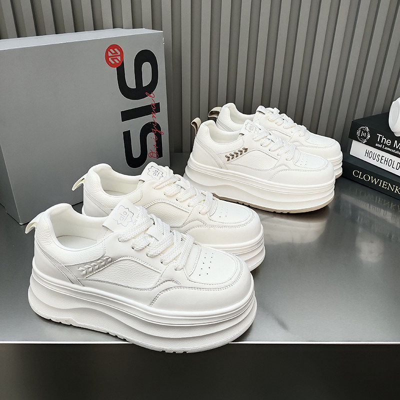 品牌超轻松糕底小白鞋圆头拼接韩版女鞋2026春款绑带休闲增高百搭