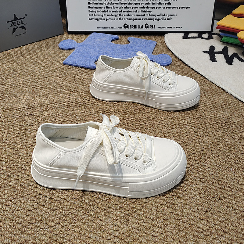 A68小白鞋圆头橡胶软底皮面滑板鞋绑带韩版2026春款透气百搭学院