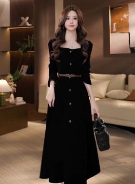大码胖mm复古优雅风黑色连衣裙女秋季新款收腰显瘦气质长裙高级感