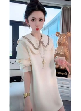 大码胖mm秋季新款娃娃领钉珠修身连衣裙女法式洋气显瘦气质短裙子