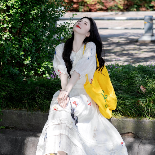 大码胖mm法式轻奢风碎花修身上衣高腰A字半身裙夏季独特漂亮套装