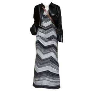 大码胖mm甜酷辣妹风黑色短款皮衣外套春季撞色条纹吊带连衣裙套装