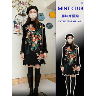 大码胖MM复古风圆领油画印花马甲裙女春秋新款减龄修身显瘦连衣裙