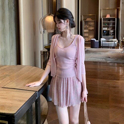 大码胖mm法式绝美粉色吊带加粉色开衫加高腰半身裙夏季显瘦三件套
