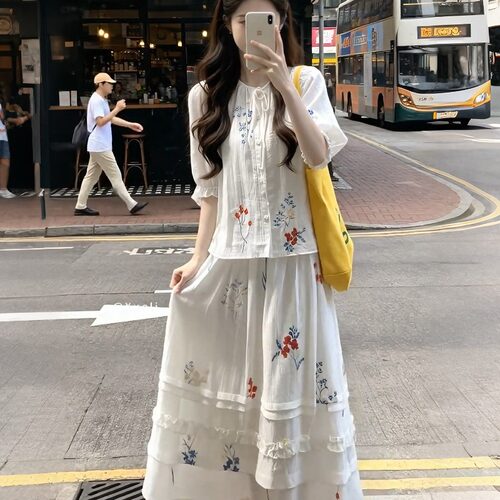 大码胖mm法式清新风碎花上衣高腰A字半身裙夏季遮肉漂亮时尚套装
