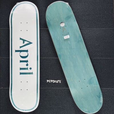 进口april滑板双翘王一博同款