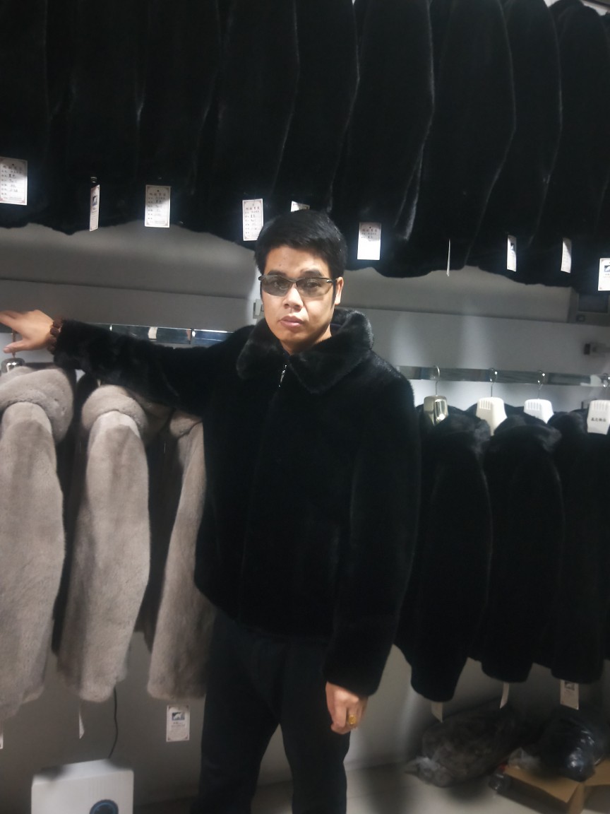 丹麦哥本哈根黑色进口短一方领水貂皮男装皮草
