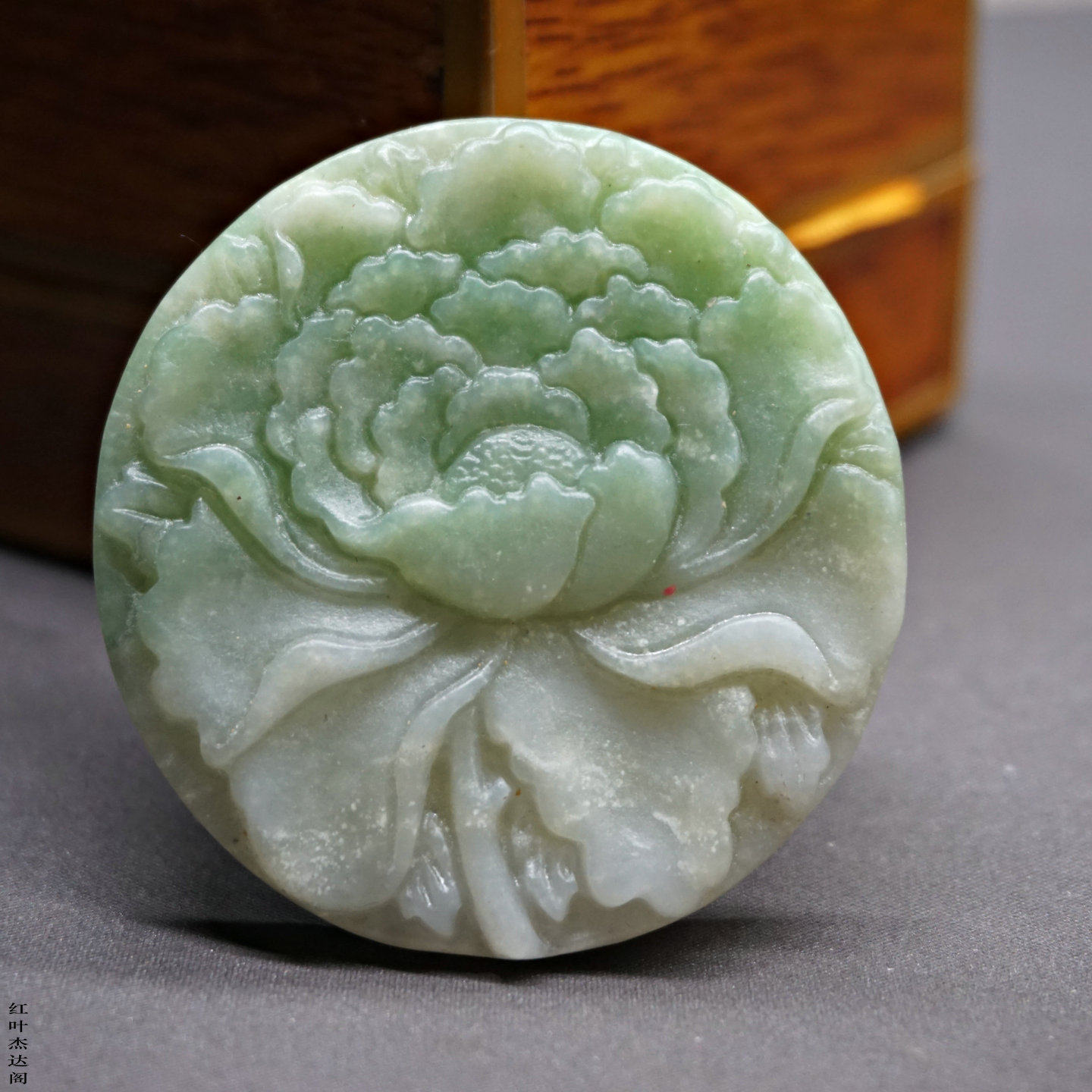 天然和田玉青海料带翠雕花吊坠牡丹花汉服配饰雕刻花开富贵毛衣链