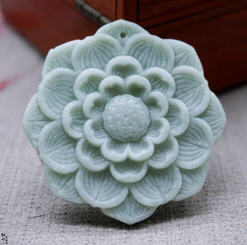 贵州翠玉花开富贵吊坠挂件