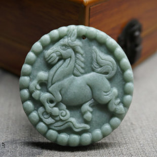 天然贵州翠马上封侯玉坠挂件一马平川玉十二生肖马男女款玉石配饰