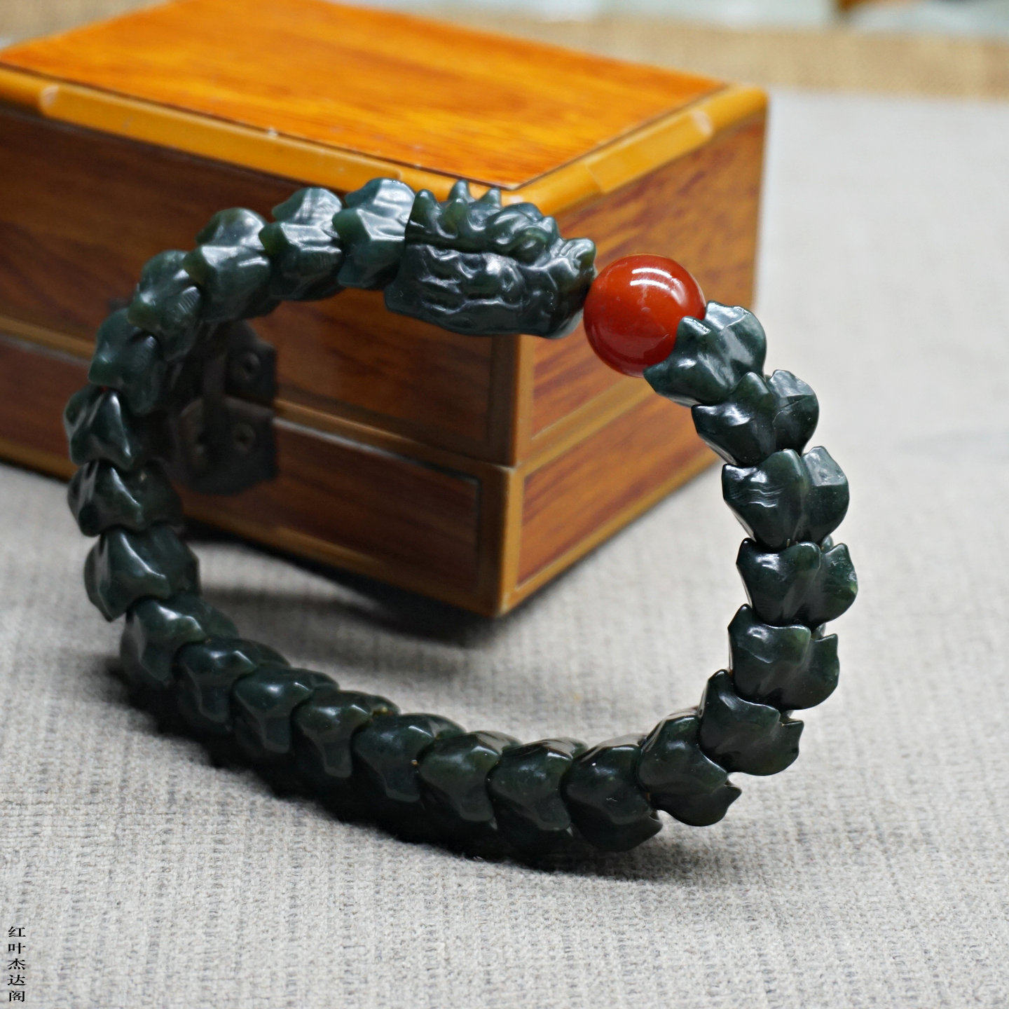 新疆天然和田玉龙骨龙腾青玉盘龙手链男款玉石手串霸气汉服配饰手