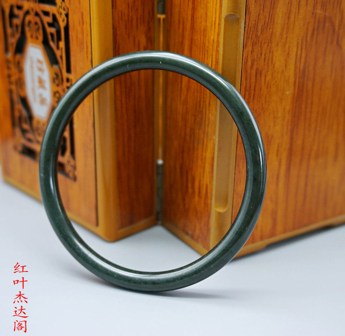 手镯细圆条女款天然和田玉