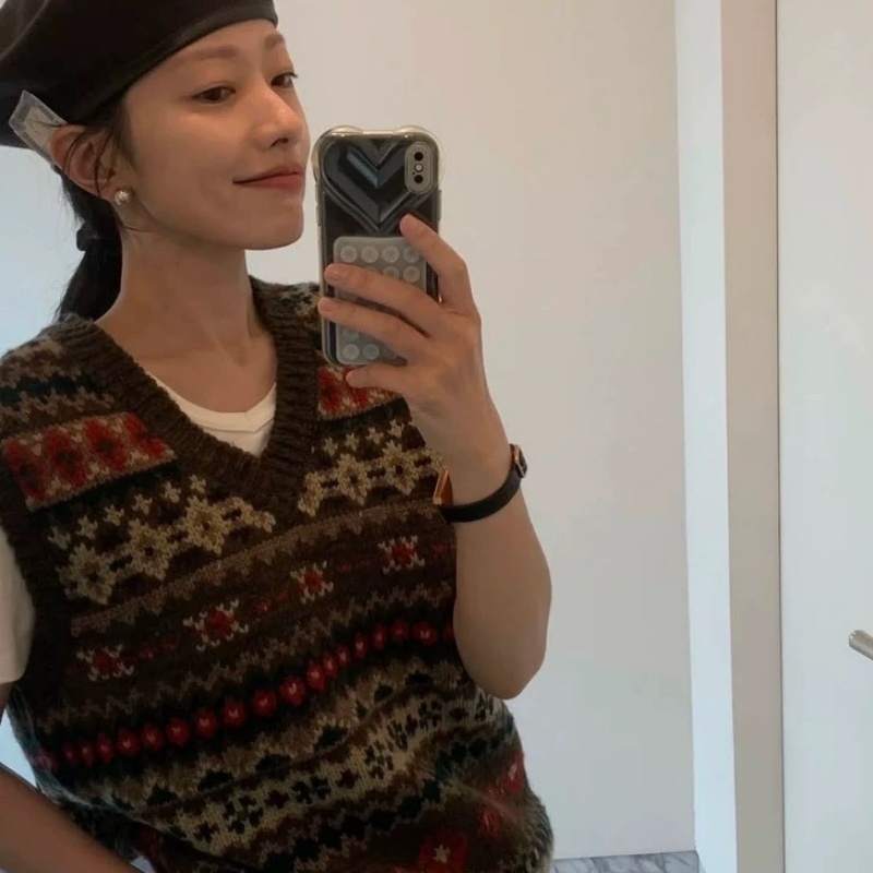 20%羊毛 韩代@urb*nic30 复古费尔岛提花针织V领毛衣马甲背心上衣