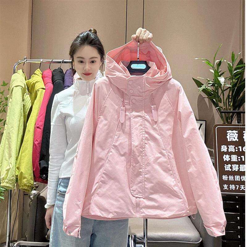 欧货春装2026新款户外防风夹克外套女胖mm大码运动休闲连帽冲锋衣