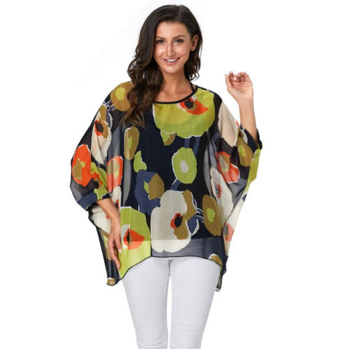 Bat Sleeve Loose Round Neck Women's Top   蝙蝠袖宽松圆领上衣