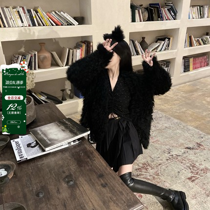 viola闪钻V领抽绳修身针织衫