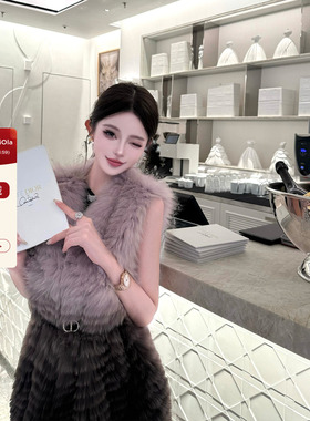 viola【罗兰梦境】14W定了五个月渐变染色进口白狐皮草马甲
