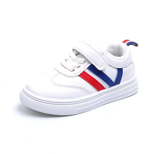 儿童皮面小白鞋运动鞋1-6岁宝宝男童鞋2026春季透气百搭小童网鞋