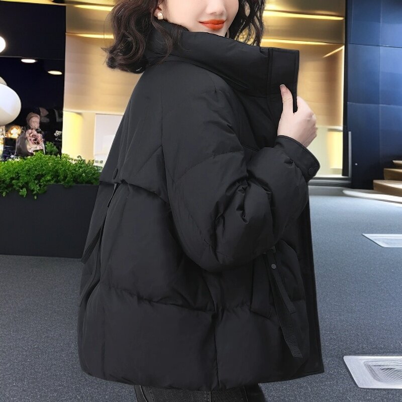 中年妈妈羽绒服女短款2026年冬季