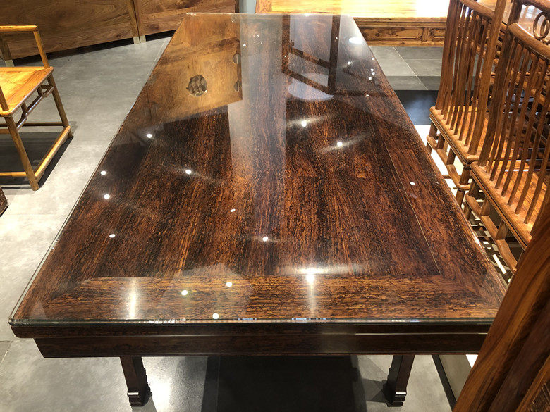 天香倾城 越南黄花梨全芝麻纹画案降香黄檀香枝木老板台别墅家具