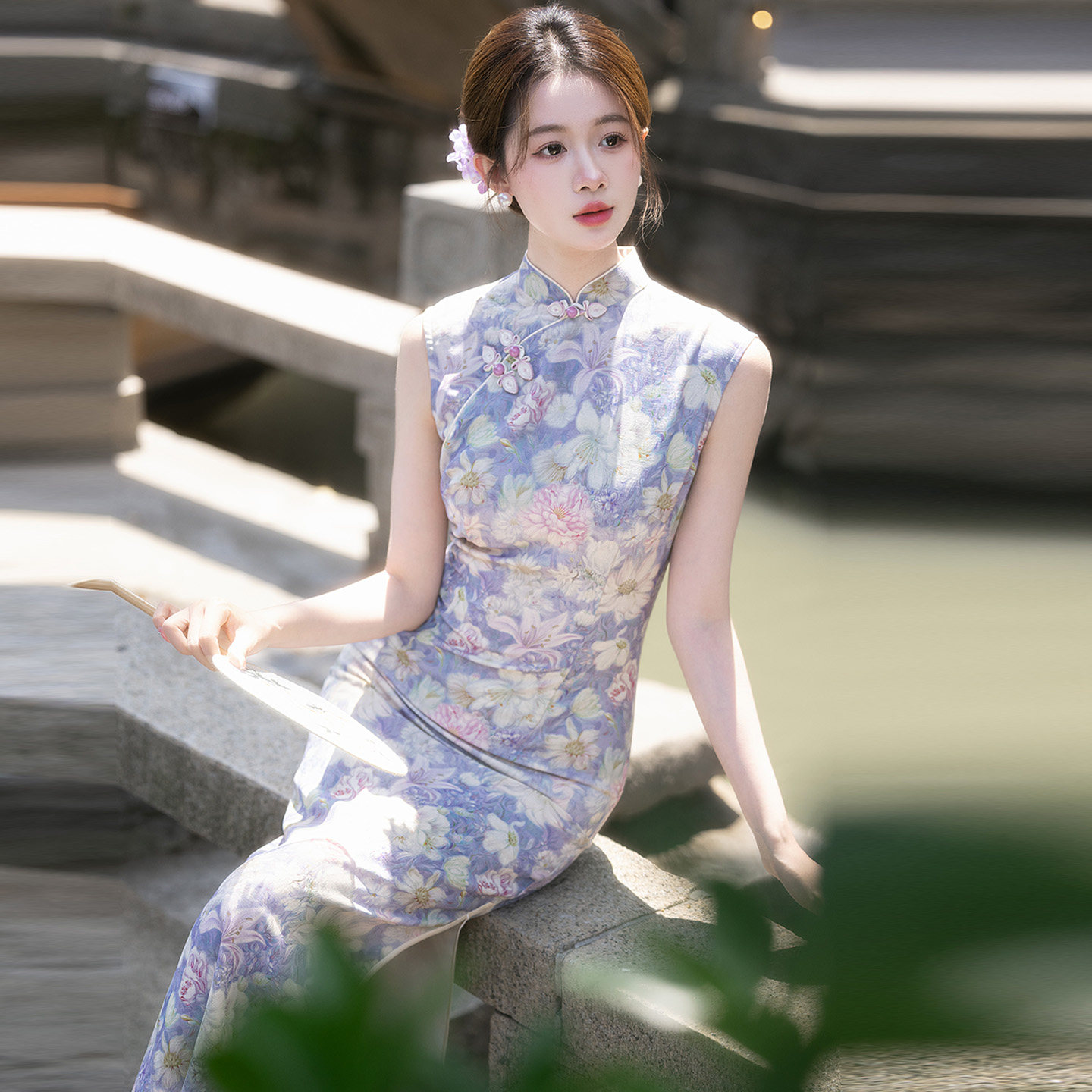 蓝色花绝美新中式无袖中长款旗袍