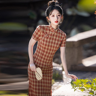 新中式改良红色格子旗袍2025夏季新款年轻款少女小个子中长款文艺