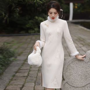 仿水貂绒冬季旗袍中款2025年新款改良年轻款少女日常新中式高级感