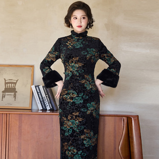新国风改良烫金烂花绒加厚冬天旗袍长款2025新款新中式妈妈年轻款