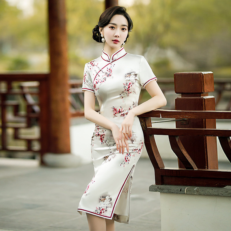 真丝旗袍高端桑蚕丝中长款夏季新款2026年轻款女清新优雅日常国风