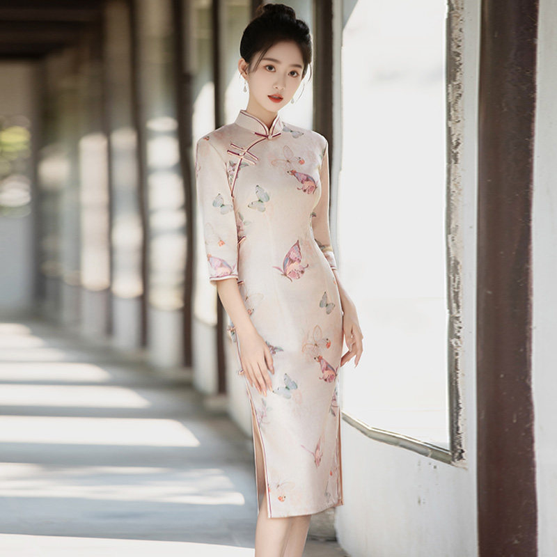 新中式年轻款女2026新款春装旗袍改良日常可穿中袖高端修身高级感