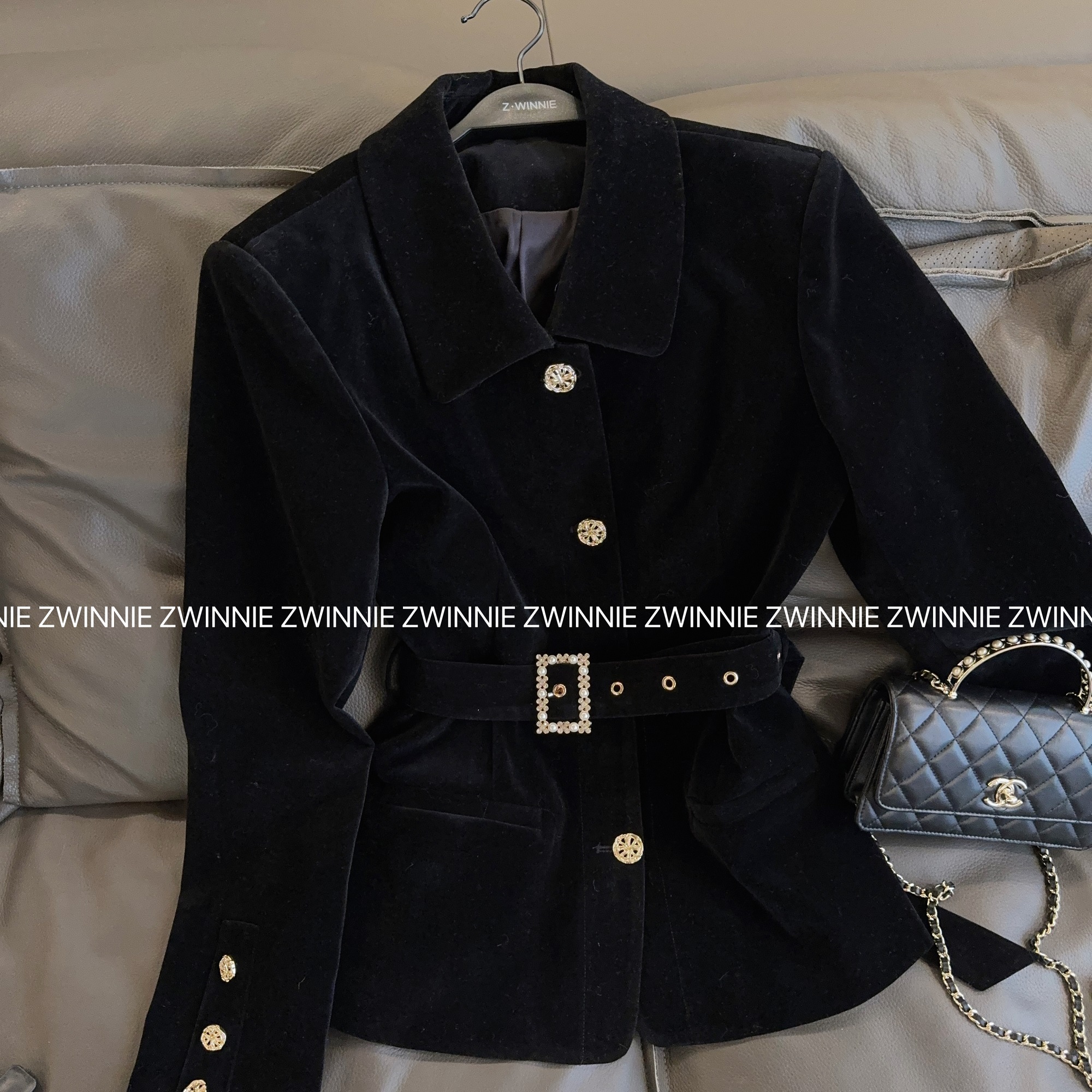 Zwinnie/詹维尼【黑天鹅】设计感轻奢重工外套 GYS202473