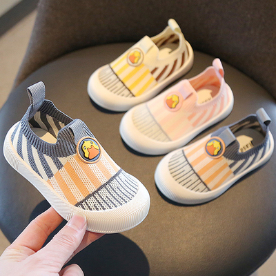 儿童运动鞋网面透气鞋子飞织