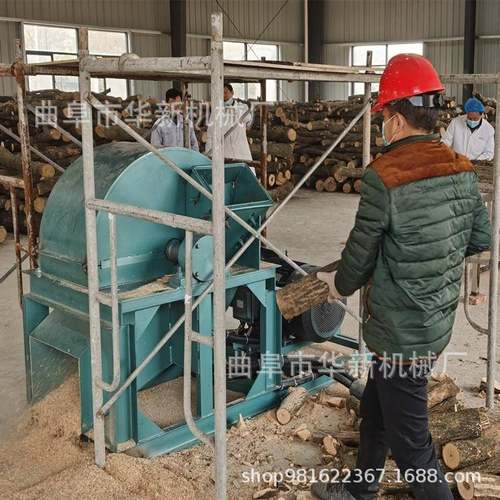 广东木糠木屑粉碎机园林绿化树枝粉碎机移动式竹子木材粉碎机