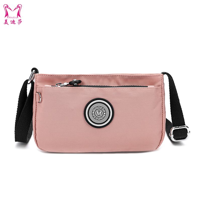 Mindesa女斜跨包轻便尼龙时尚轻便防泼水包单肩包女包