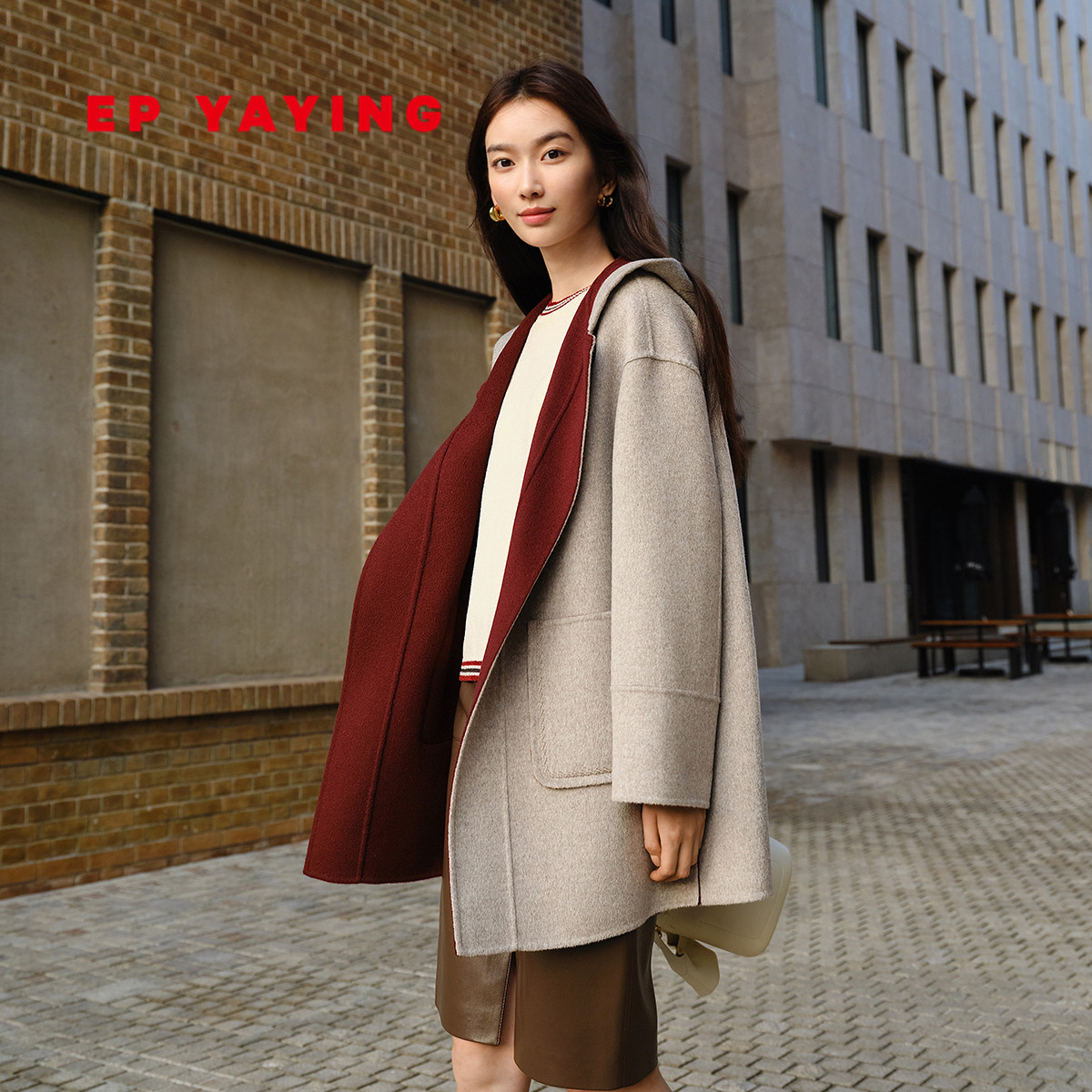 A摆设计 双面异色毛呢 连帽版型