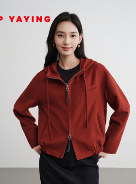 EP雅莹2025新款女装 红色绵羊毛落肩连帽翻领拉链开衫外套1505A