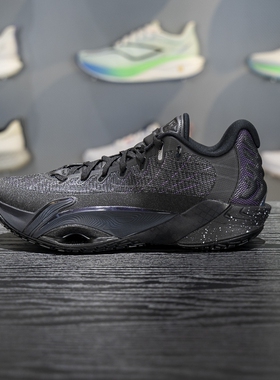 李宁空袭12 篮球鞋男子2025冬季新款减震回弹专业比赛鞋ABAV067