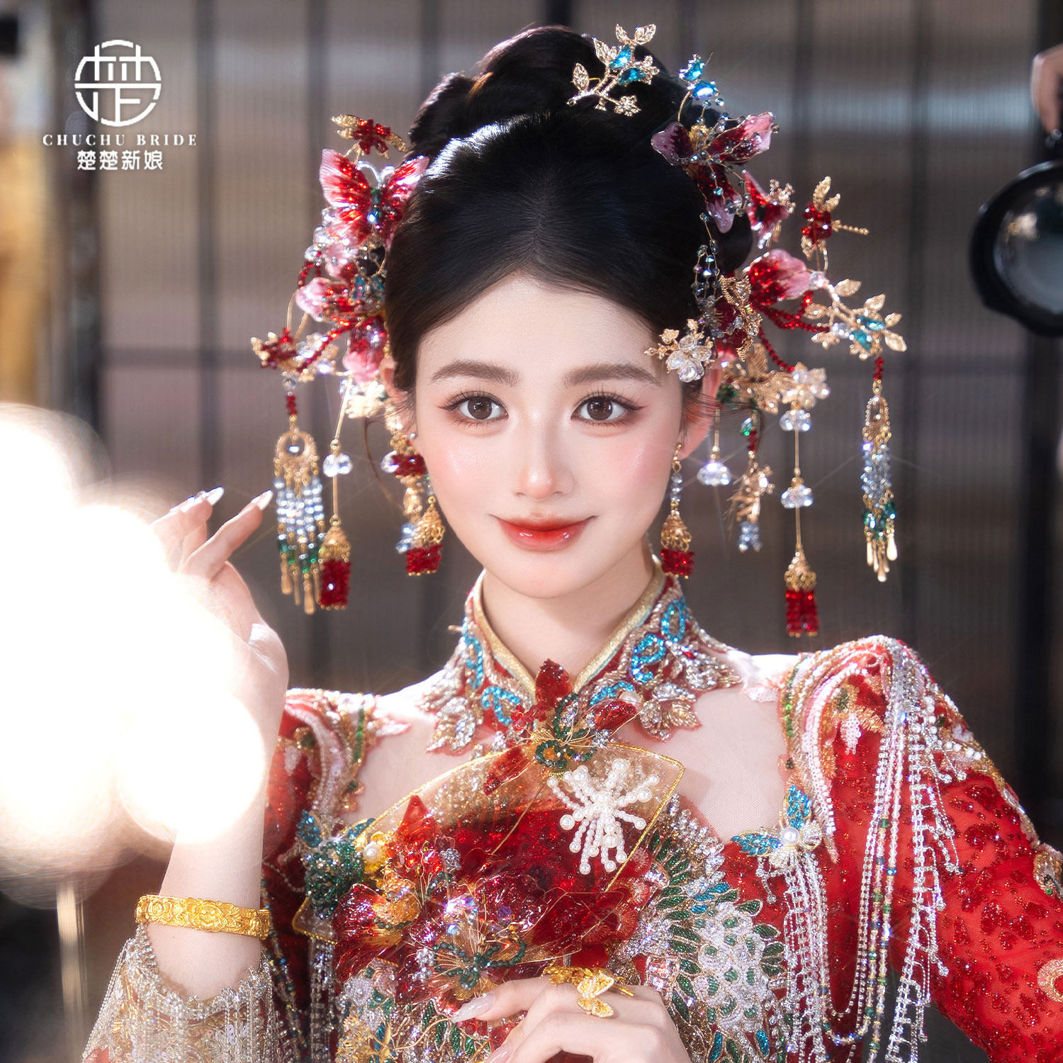 新娘头饰减龄水凝花朵蝴蝶发钗秀禾服汉服龙凤褂中式新娘古装配饰