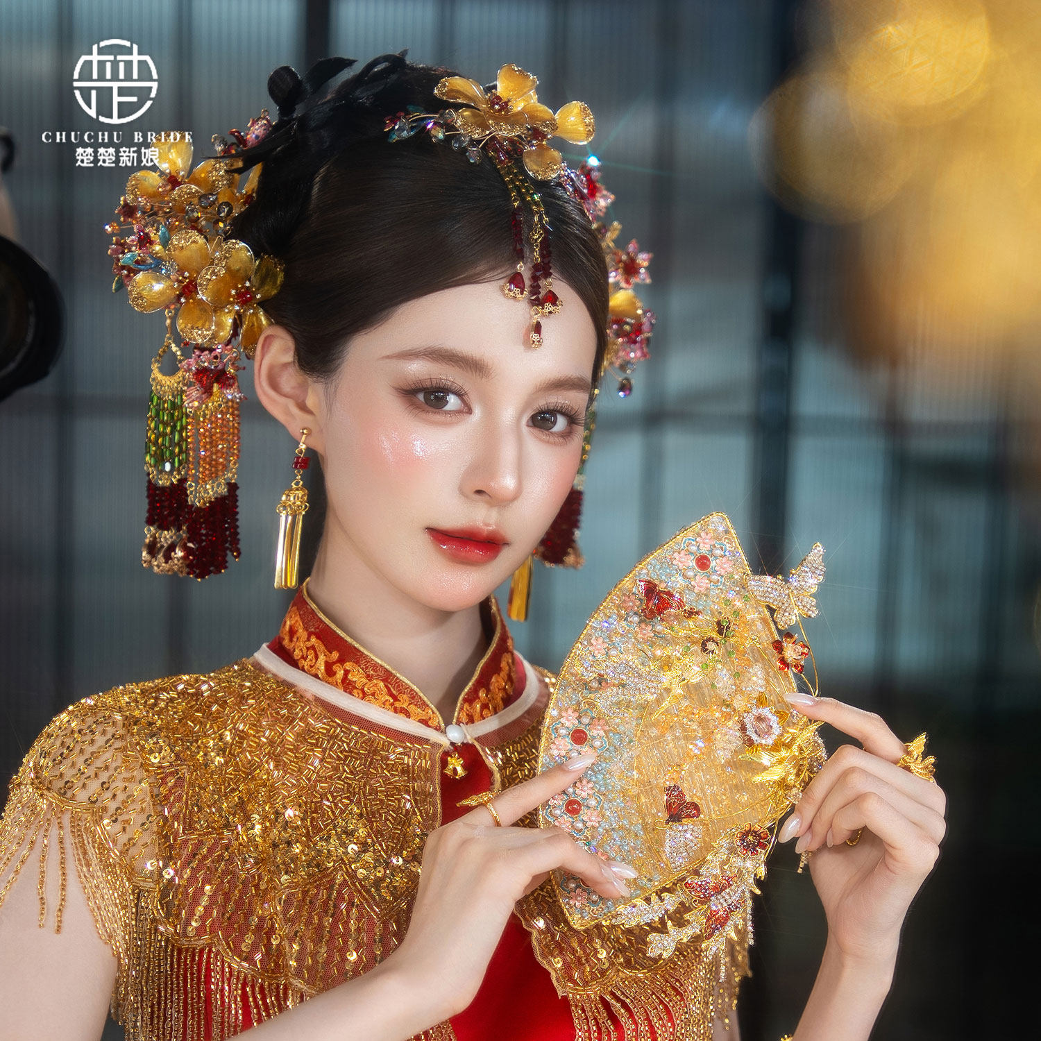 2026新款新娘金色花朵发饰精致奢华水晶发钗簪子龙凤褂秀禾发饰品