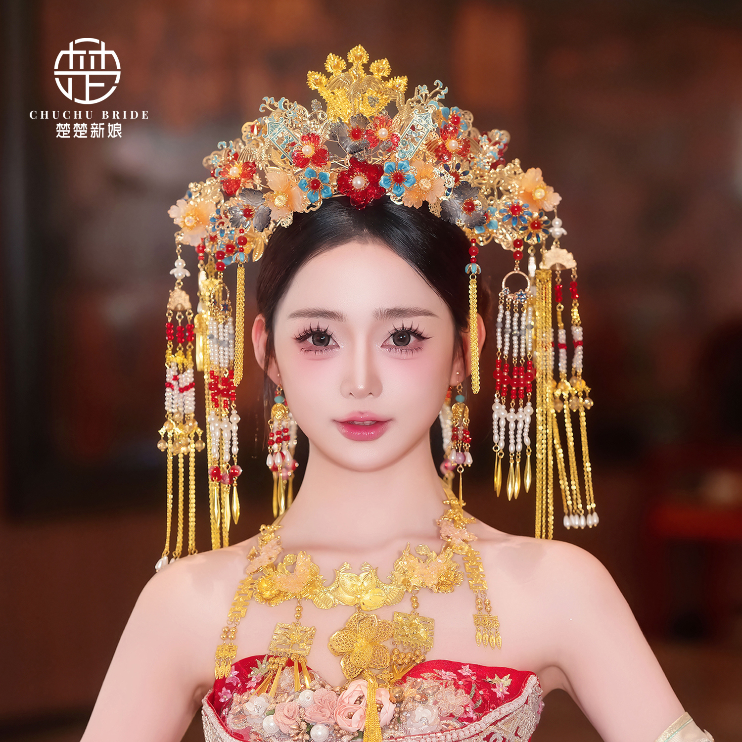 2025新款中式凤冠后压明制汉服配饰秀禾头饰复古龙凤褂半冠发饰品