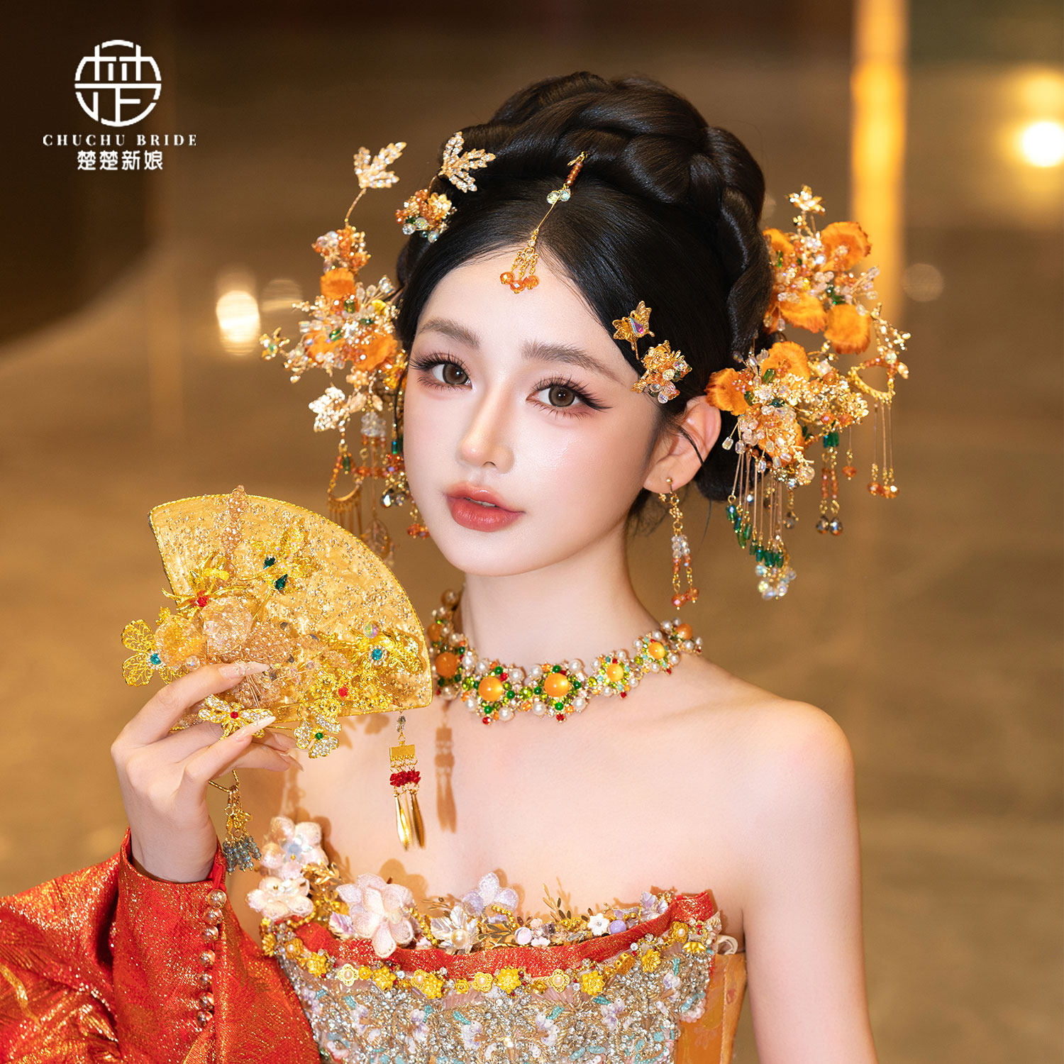 2026新款金色绒花发簪减龄百搭眉心额饰秀禾服龙凤褂晨袍出片饰品