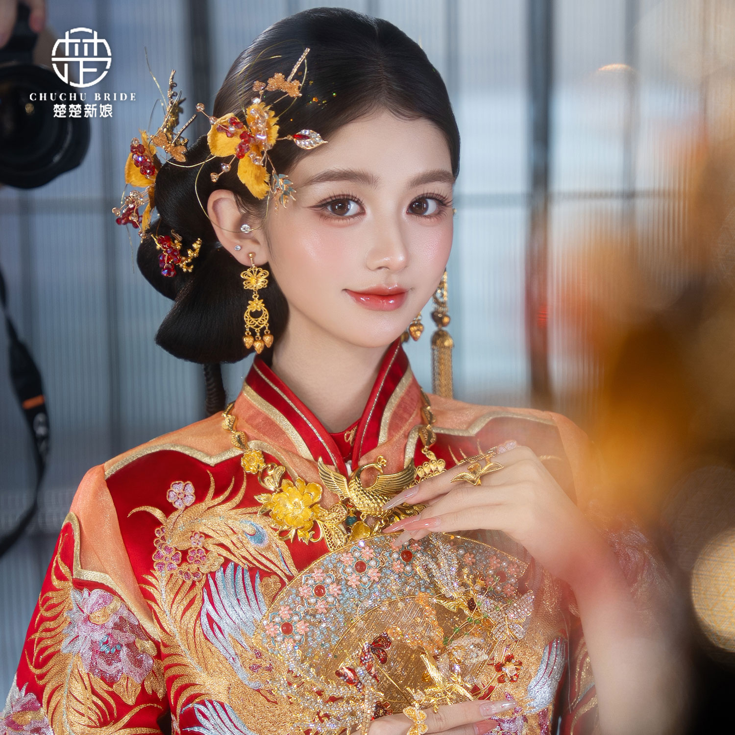 金色绒花秀禾新娘婚礼发饰