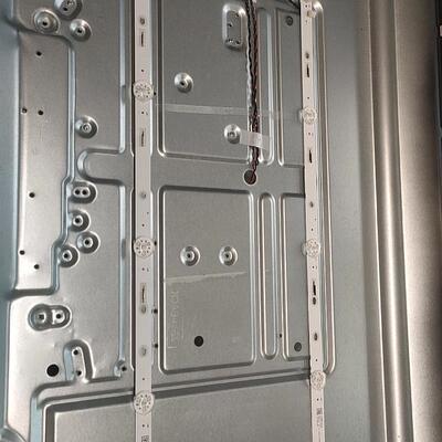 HPP 32T3000适用夏新MX32灯条JL.D32061330-105AS-M_V01 32-D6