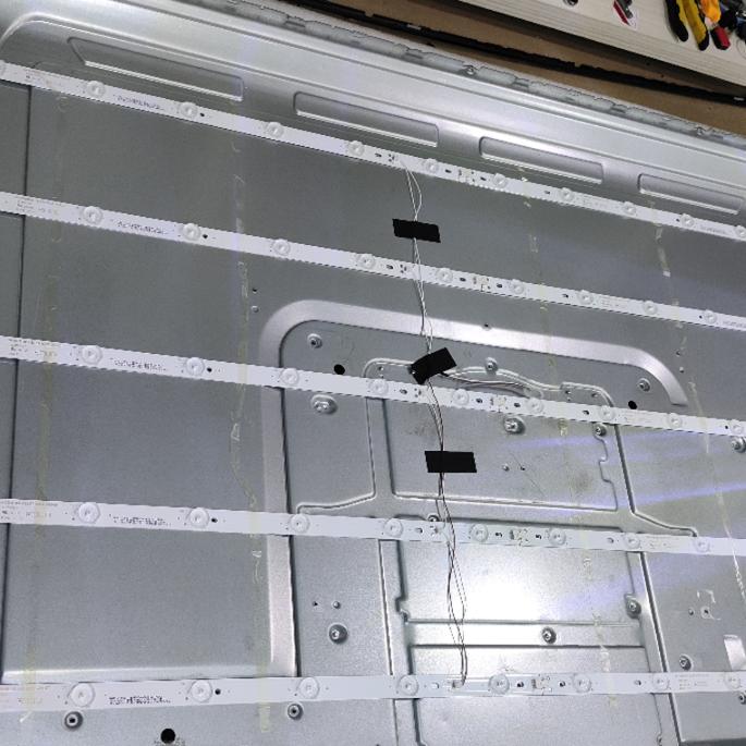 适用万佳CF-55FA8灯条ZN55HB14BL-5L+5R 61031 V1.1-0T液晶电视