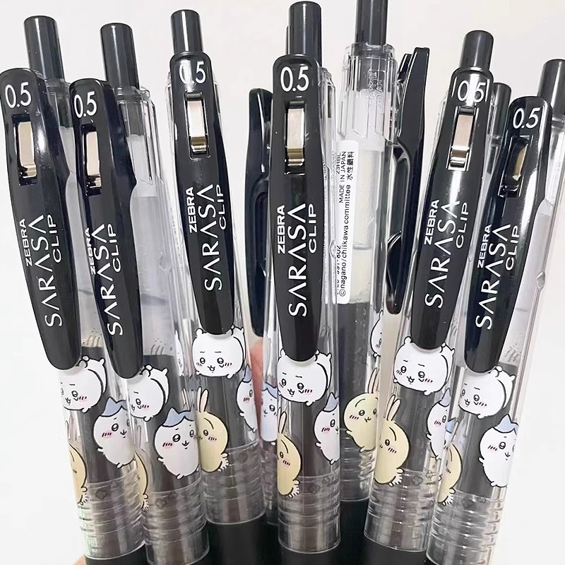斑马chiikawa可爱自嘲熊