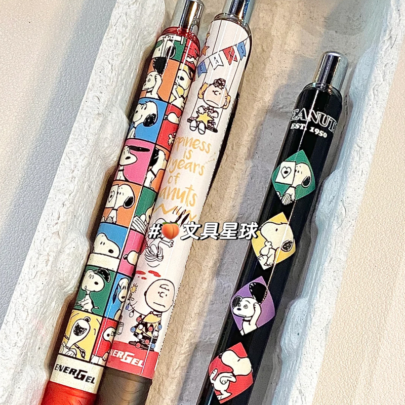 中性笔0.5mm黑色水笔学生考试用