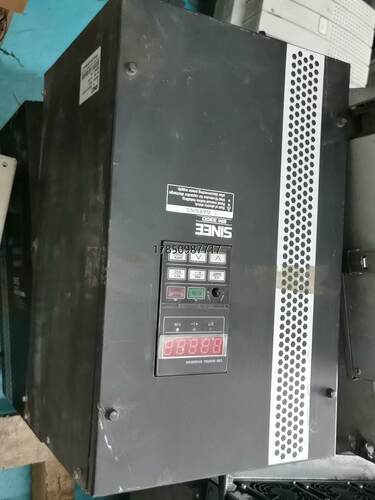 议价正弦变频器EM330D-SJ-030-3B 30KW实物图议价